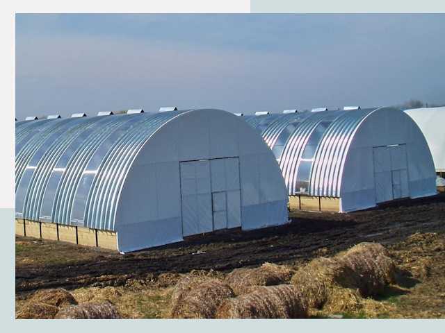 Сельскохозяйственные здания в Батайске