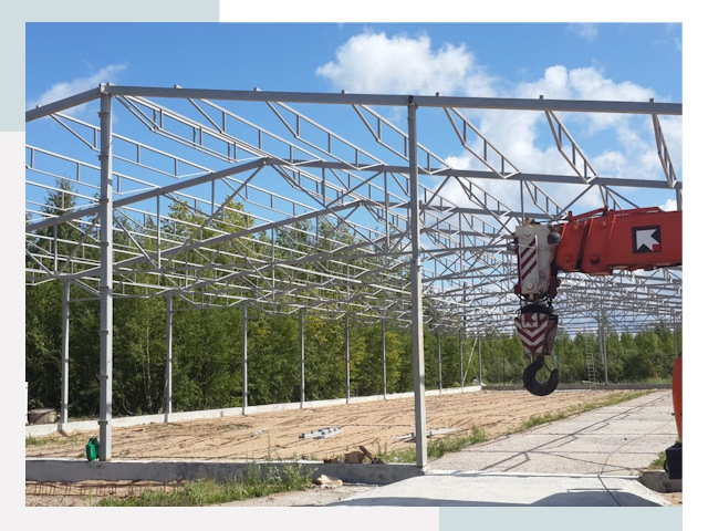 Строительство конюшен в Батайск от 607 руб. под ключ