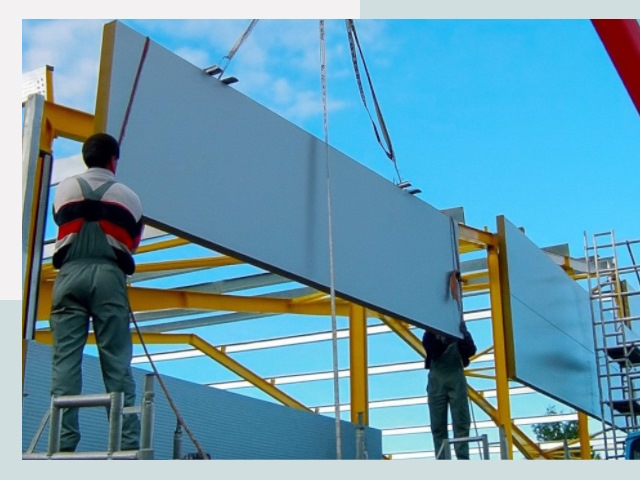 Монтаж сэндвич-панелей в Батайске от 607 руб.